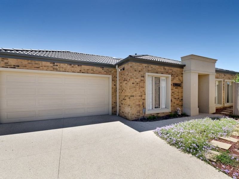 3/5 Ruth Road, Mornington, Vic 3931 Property Details