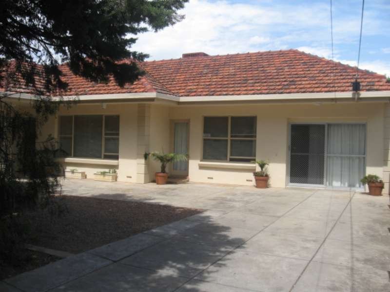 4 Beverley Avenue, Salisbury, SA 5108