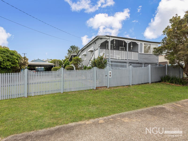 16 Pine Street, North Ipswich, QLD 4305