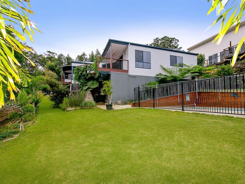 27 Emerson Drive, Bonogin, Qld 4213 Property Details