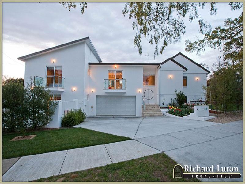 15 Baker Gardens, Ainslie, ACT 2602