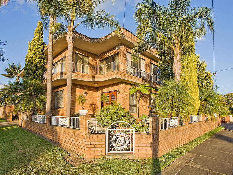 142 Dora Street, Hurstville, NSW 2220 Property Details