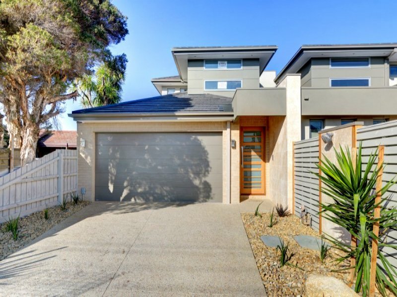10A Troon Avenue, Mornington, Vic 3931 Property Details