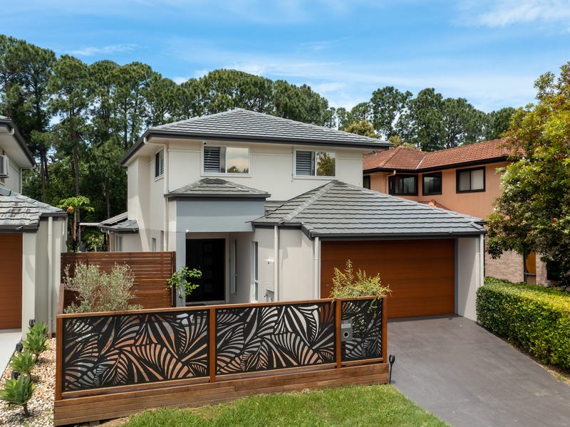 22 Royal Woods Drive, Robina, Qld 4226 Property Details