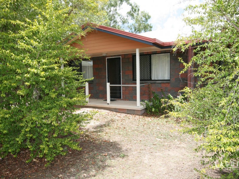 2/15 Withey Street, Southside, QLD 4570