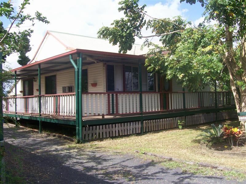 9 North Avenue, South Johnstone, Innisfail, Qld 4860 Property Details