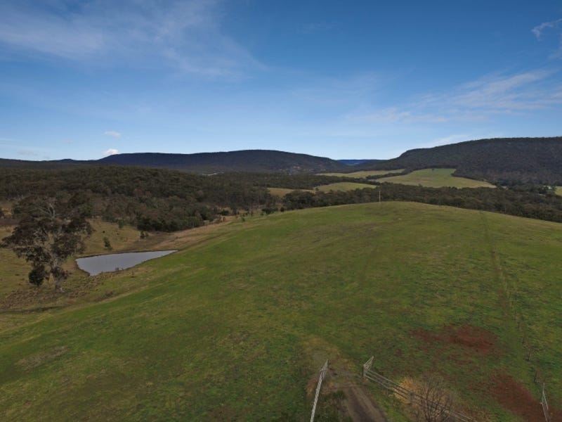 51 Emmerton Drive, Greenwich Park, NSW 2580