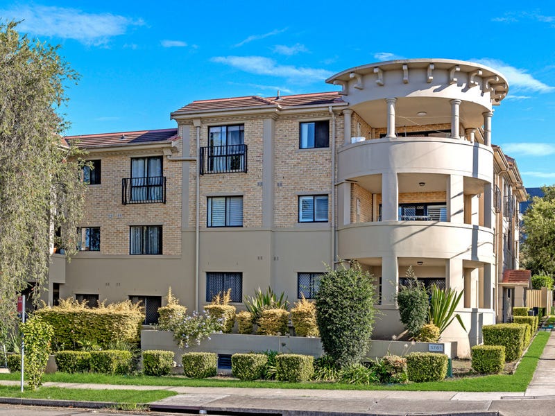 5/5761 Carrington Avenue, Hurstville, NSW 2220 Property Details