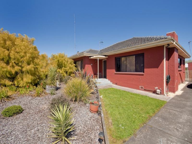 71 Bruce Street, Colac, Vic 3250 Property Details