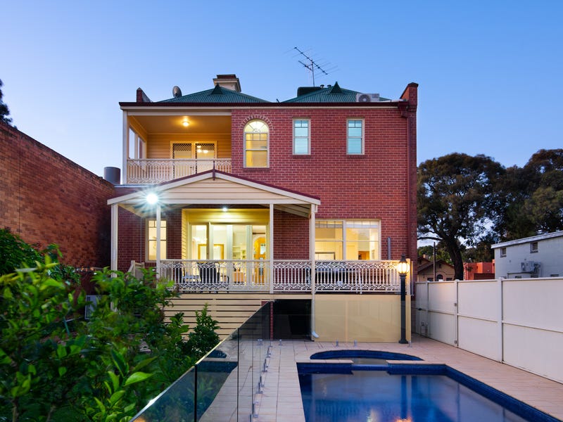 11 Rowan Street, Bendigo, Vic 3550 House for Sale