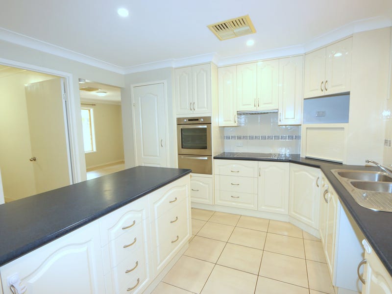 10 Peggy Court, Emerald, Qld 4720 Property Details