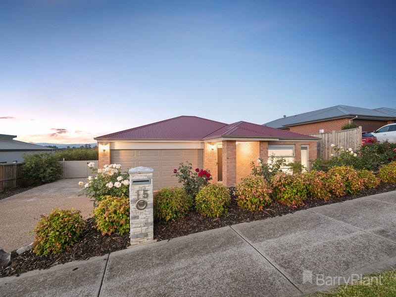15 Bunyip Drive, Drouin, VIC 3818