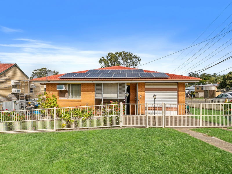 Sold Property Prices & Auction Results in Augustine Heights, QLD 4300