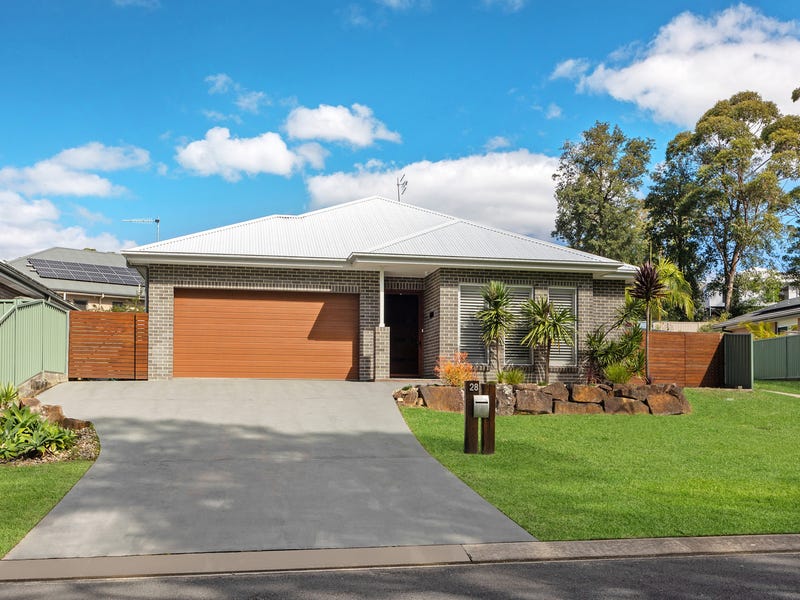28 Settlers Way, Mollymook, NSW 2539
