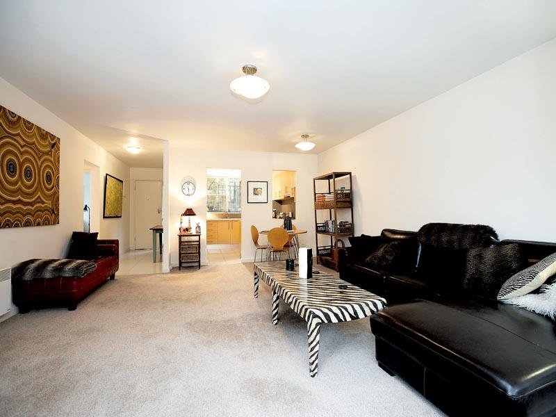 4-740-orrong-road-toorak-vic-3142-property-details