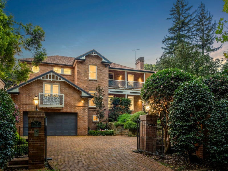 82 Burns Road, Wahroonga, NSW 2076 Property Details