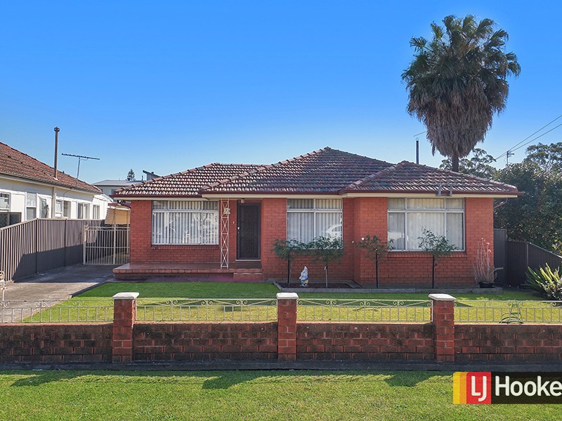 73 Meadows Street, Merrylands, NSW 2160