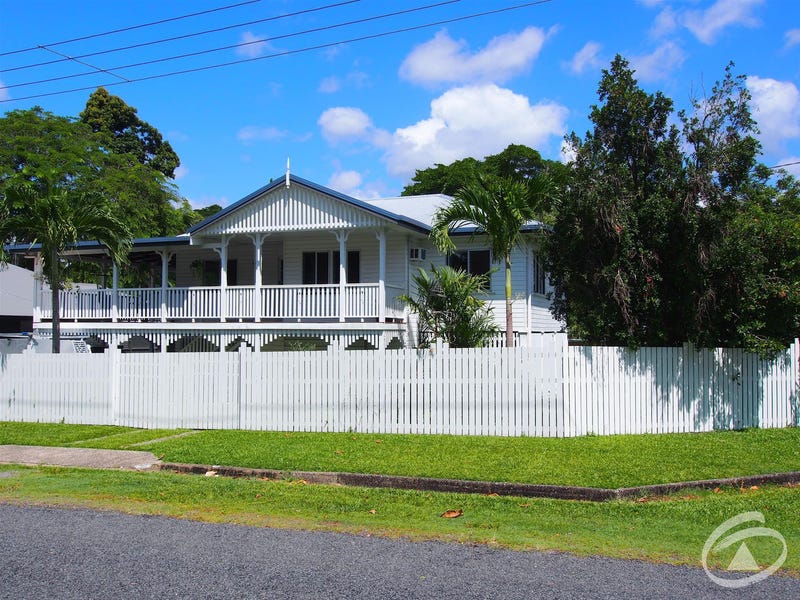 1 Gummow Close, Whitfield, Qld 4870 - Property Details