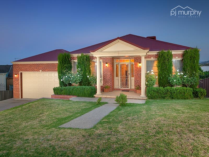 33 Avondale Drive, Wodonga, Vic 3690 Property Details