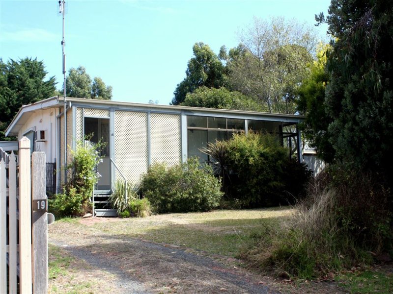 19 Golf Street, Inverloch, VIC 3996