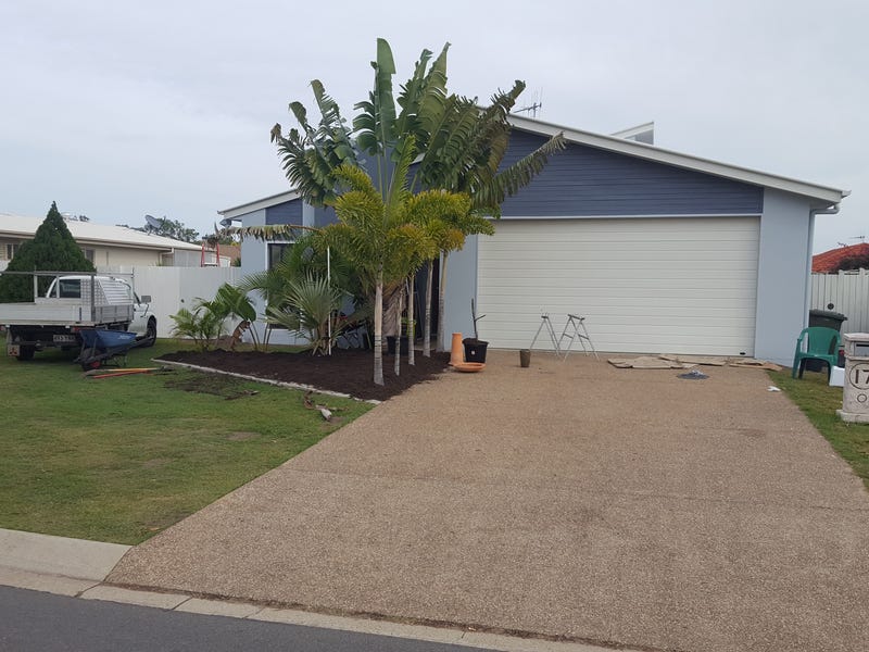 17 Swan View Court, Toogoom, QLD 4655