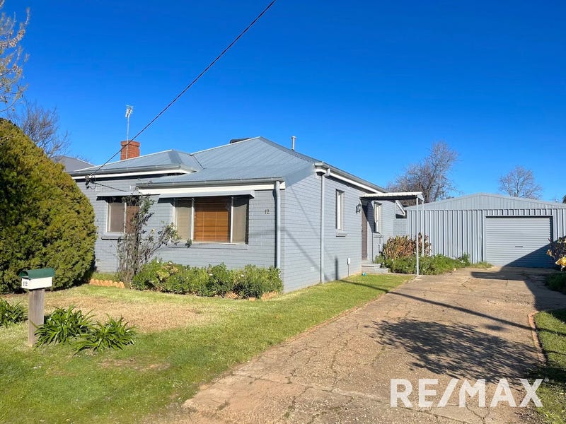 12 Sullivan Avenue, Wagga Wagga, NSW 2650