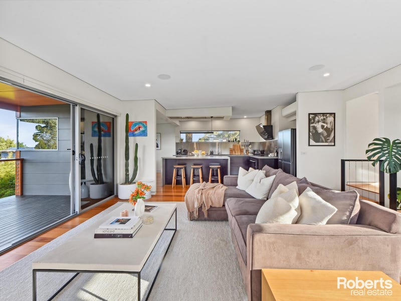 Real Estate & Property for Sale in St Helens, VIC 3285 (+1 location) Pg