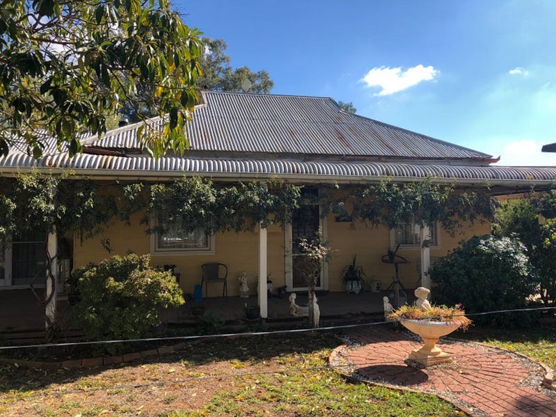 13 Nanima Street, Eugowra, NSW 2806 Property Details