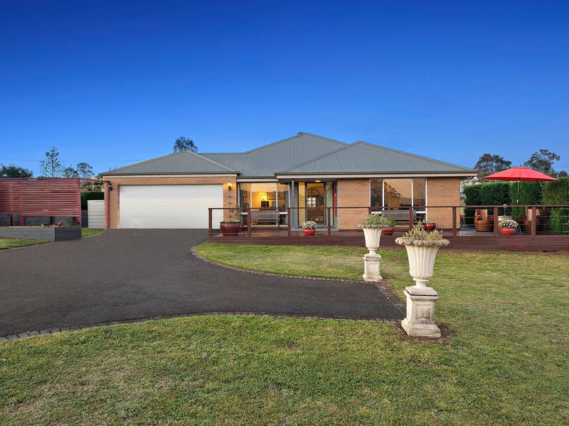 4 Tenth Avenue, Millfield, NSW 2325 Property Details