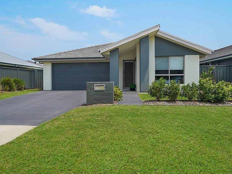 26 Groundsel Street, Fern Bay, NSW 2295