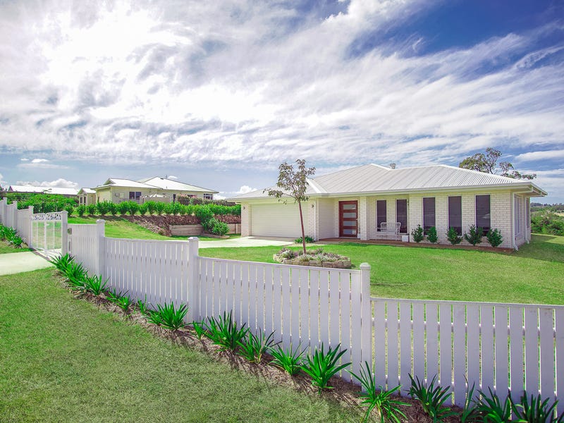 17A Colonial Drive, Gowrie Junction, QLD 4352