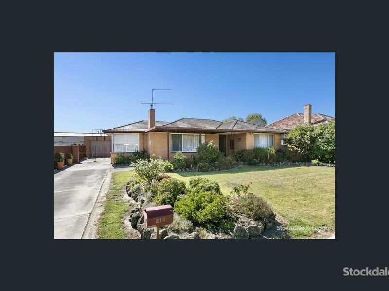 210 Station Street, Koo Wee Rup, VIC 3981