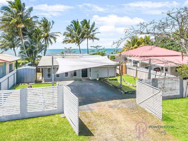 10 Elizabeth Street, Flying Fish Point, QLD 4860