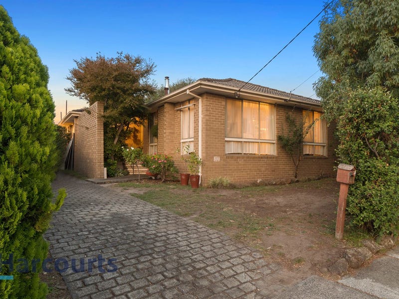 4 Weigela Court Frankston Vic 3199 Realestate Com Au