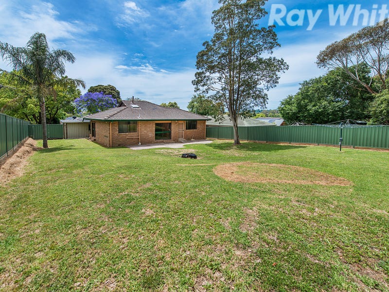 75 Lancaster Road, Mooroolbark, Vic 3138 Property Details