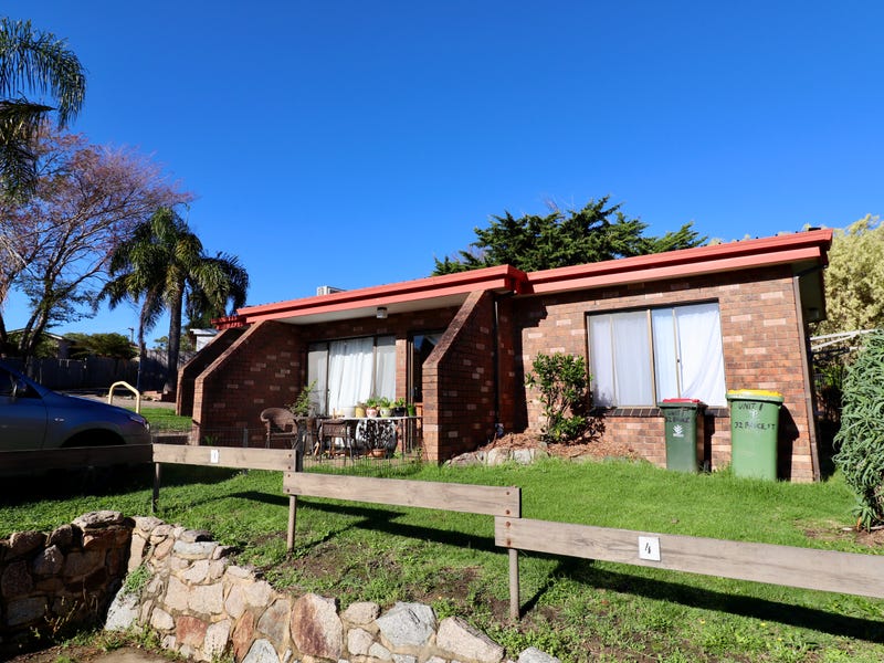 32B Bruce Street, Mallacoota, Vic 3892 Property Details