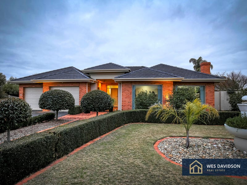 27 MacKenzie Court, Horsham, Vic 3400 Property Details