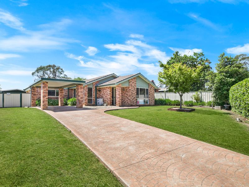 154 Wilson Drive, Hill Top, NSW 2575
