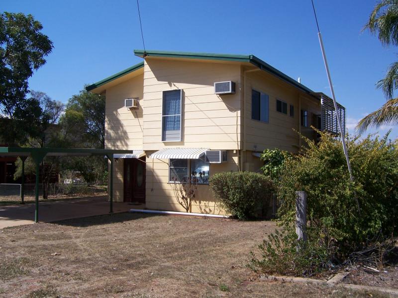 53 Cuthbert Street, Moranbah, Qld 4744 Property Details