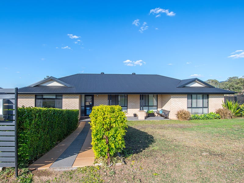 14 Upper Campbell Street, Aberdeen, NSW 2336 Property Details