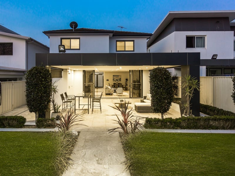 136A Old Kent Road, Mount Lewis, NSW 2190