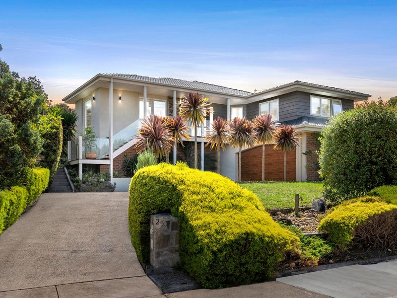 25 Jacaranda Cres, Mornington, VIC 3931