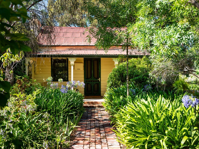 1921 Polsue Street, Maldon, Vic 3463 House for Sale