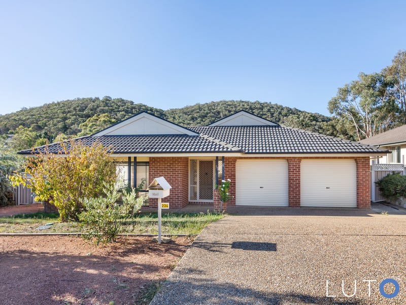 234 Halloran Drive, Jerrabomberra, NSW 2619