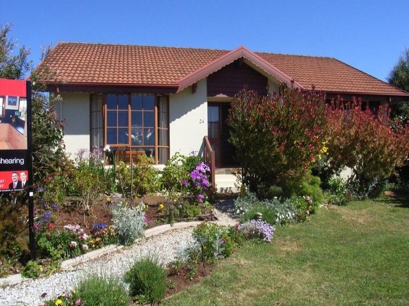 Chalet 24 Waldhorn Drive, Grindelwald, Tas 7277 Property Details