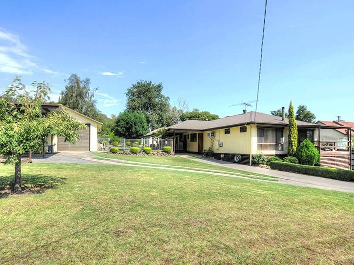 16 Edward Street, Wesburn, Vic 3799 Property Details