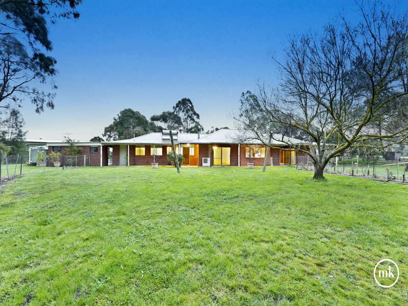 60 Daisy Hill Road, Doreen, Vic 3754 Property Details