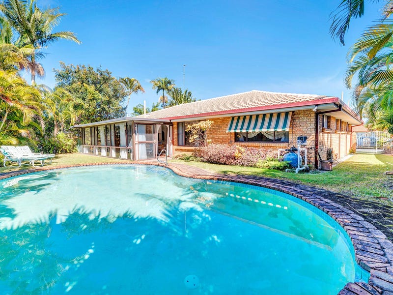 45 Claymore Crescent, Sorrento, Qld 4217 Property Details