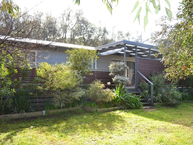 51 Pandora Avenue, Venus Bay, VIC 3956