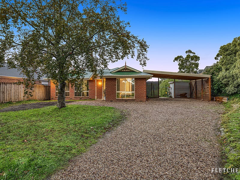 27 English Street, Seville, Vic 3139 Property Details